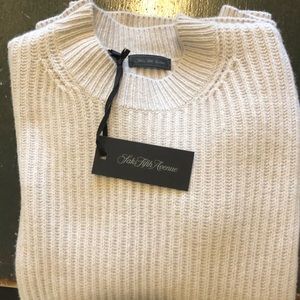 NWT Saks Fifth Avenue wool cashmere sweater